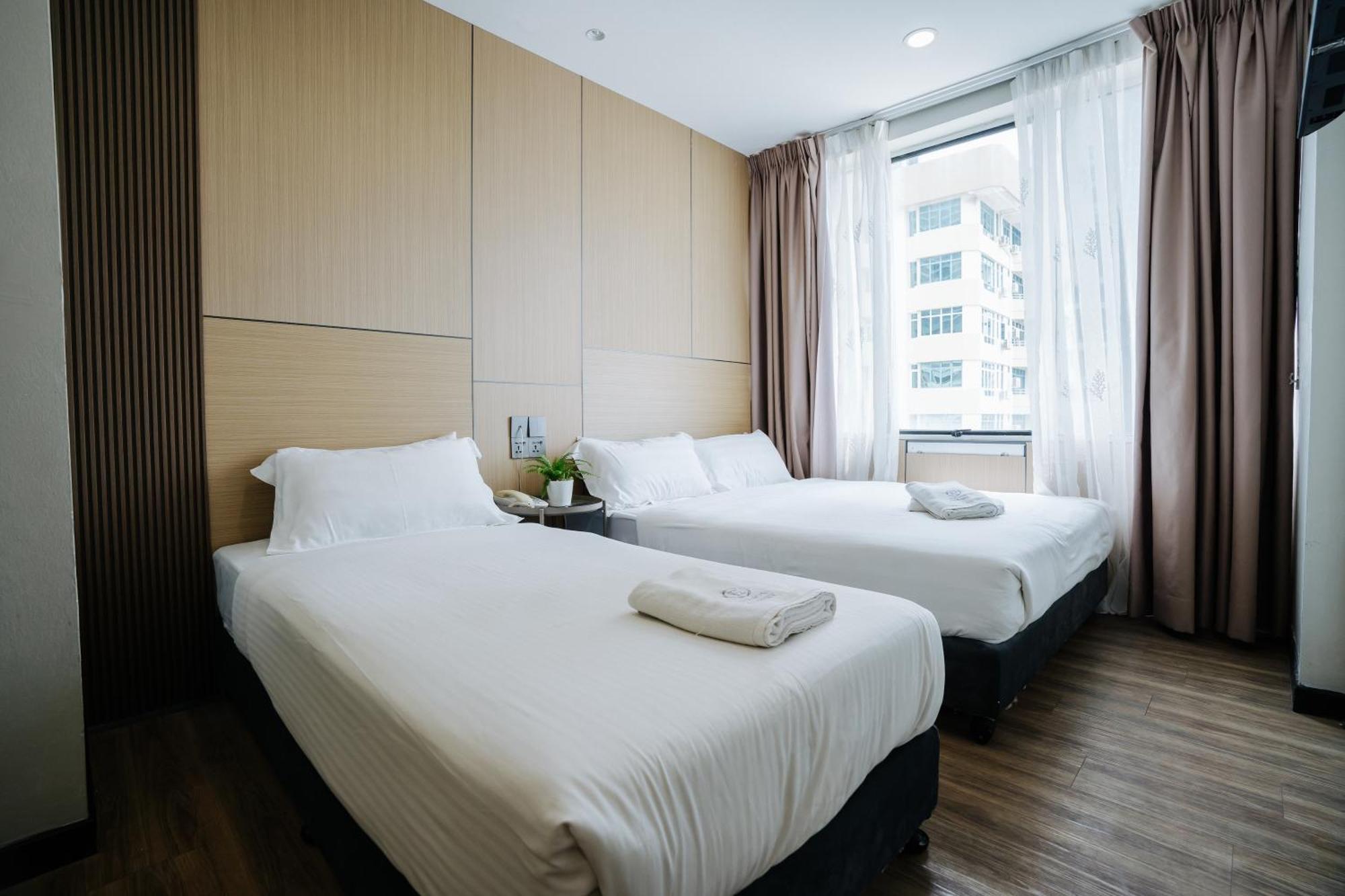Wangs Hotel Gurney Drive Джордж Таун Екстериор снимка