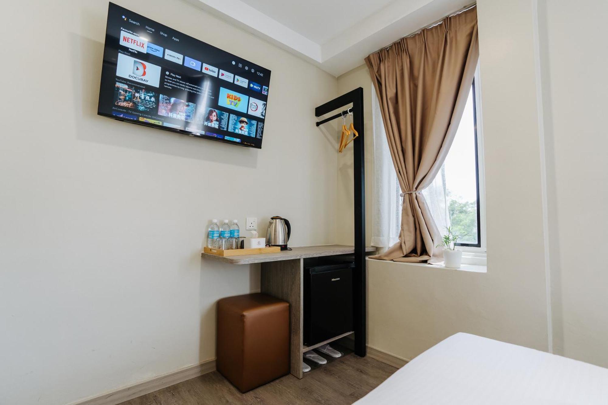 Wangs Hotel Gurney Drive Джордж Таун Екстериор снимка