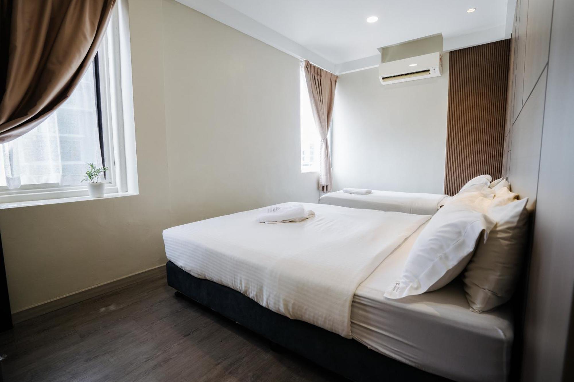Wangs Hotel Gurney Drive Джордж Таун Екстериор снимка