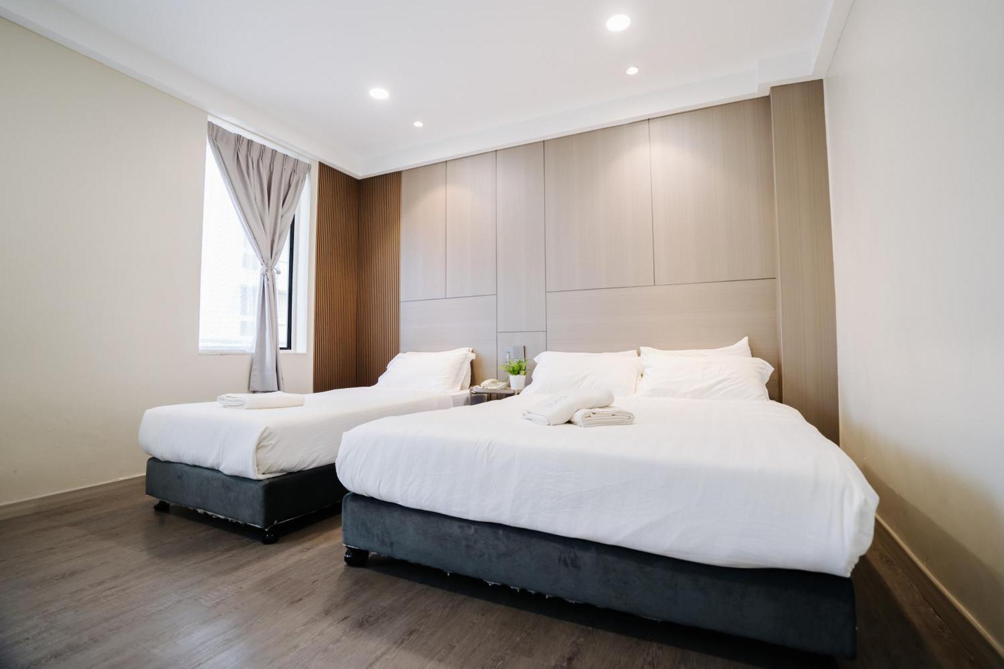 Wangs Hotel Gurney Drive Джордж Таун Екстериор снимка