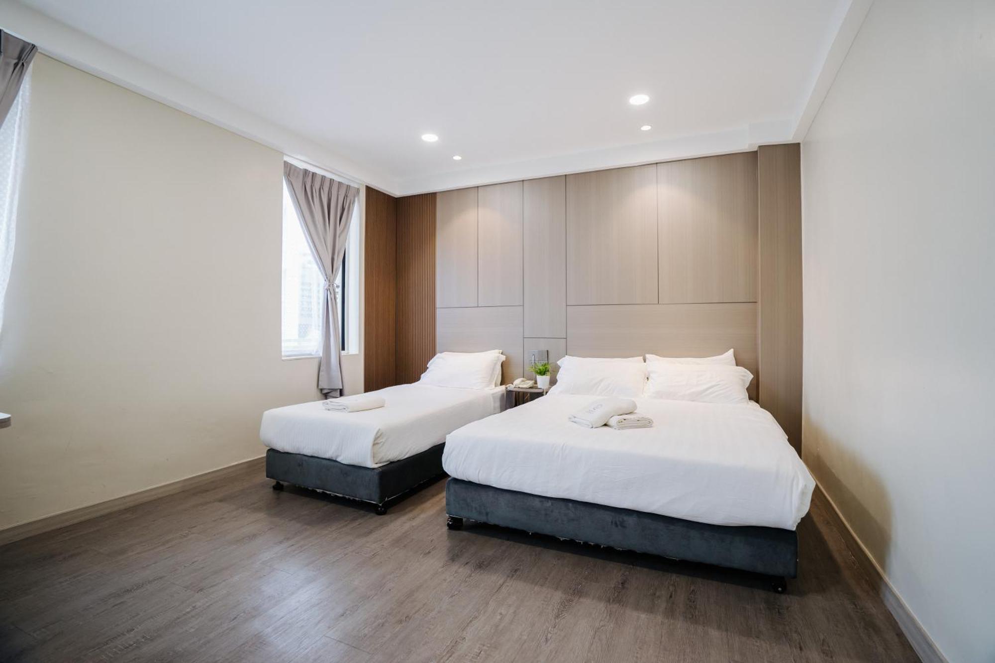 Wangs Hotel Gurney Drive Джордж Таун Екстериор снимка