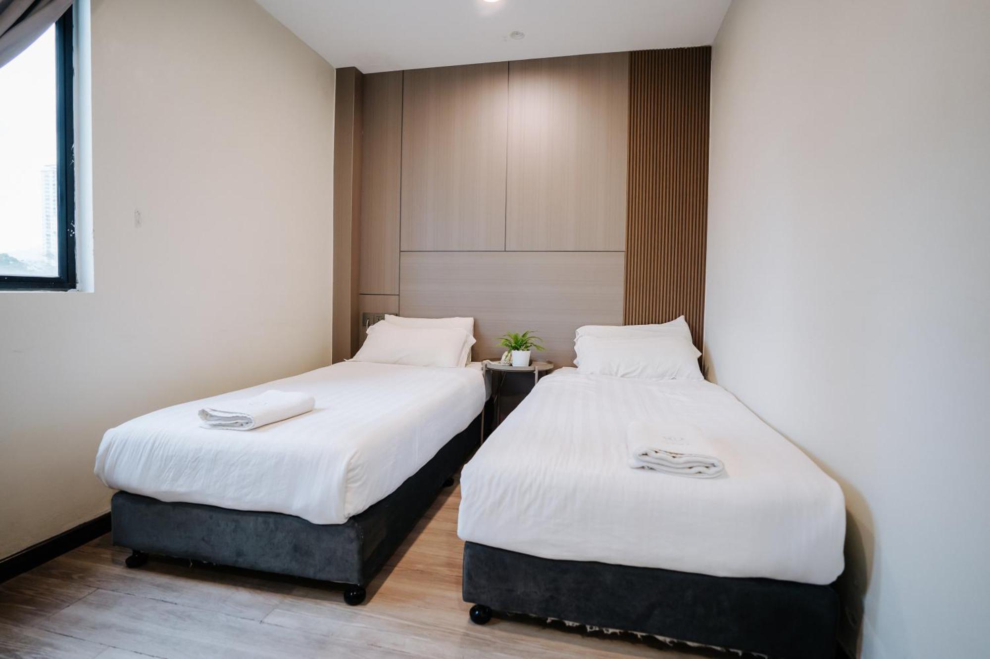Wangs Hotel Gurney Drive Джордж Таун Екстериор снимка