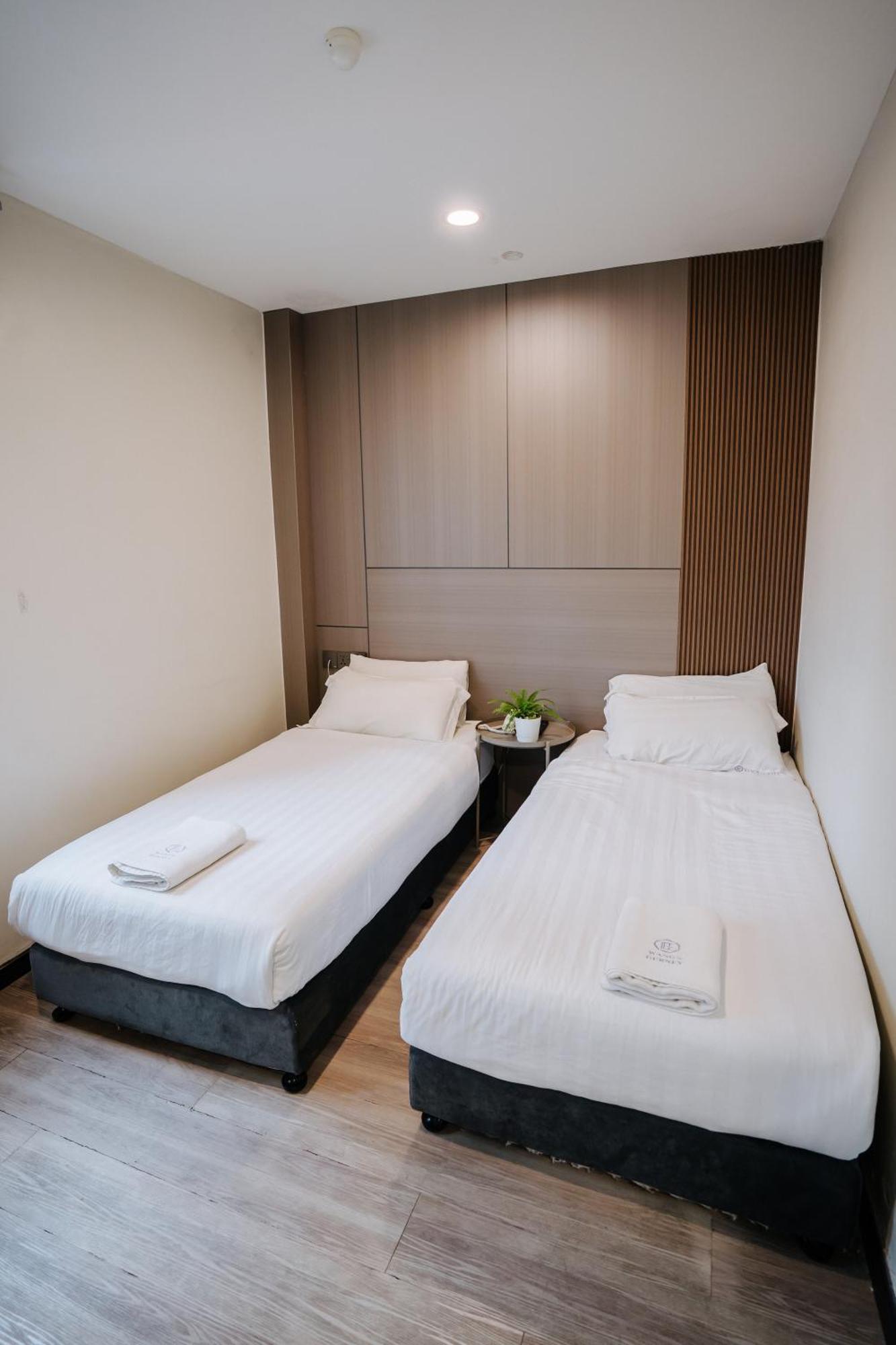 Wangs Hotel Gurney Drive Джордж Таун Екстериор снимка